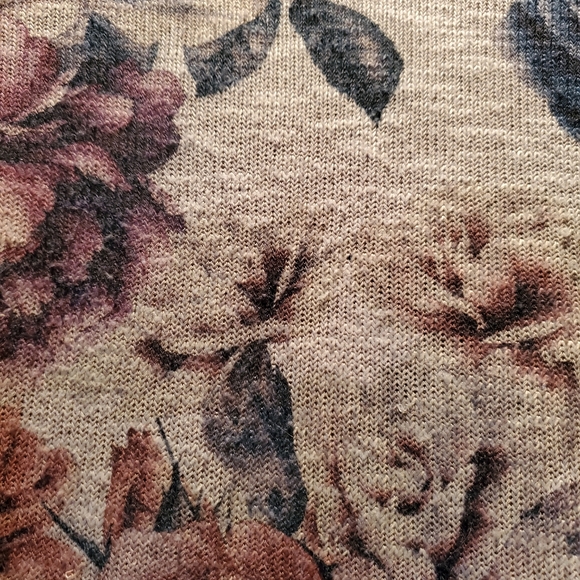 Gaze USA light knit beige multicolour floral crew neck long sleeve sweater - Picture 3 of 6